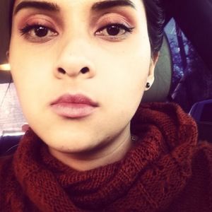 Meet your Posher, Ari